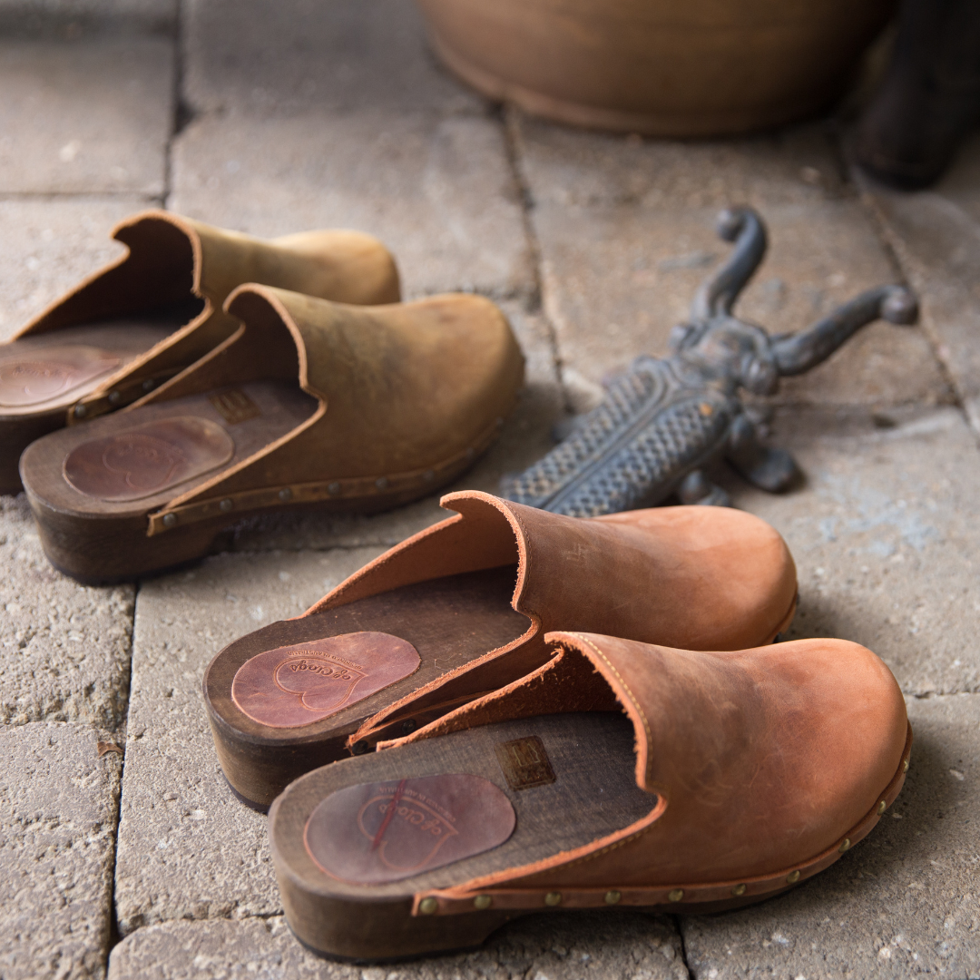 Gitte Brown Clogs | Crazy Horse Leather