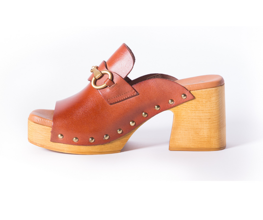 Claudia Heel Clogs | Cognac