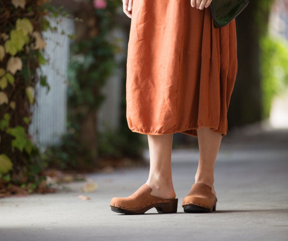 Gitte Aged Terracotta Clogs | Crazy Horse Leather (SECONDS)