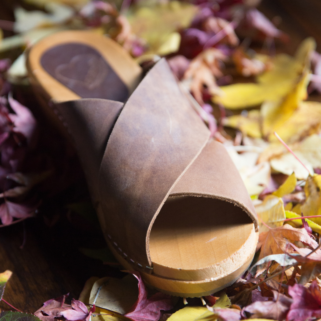 Mette Clog Slides | Brown (SECONDS EU37-41)