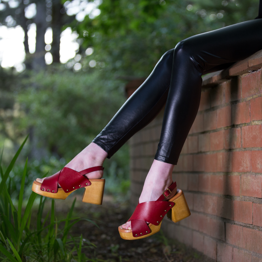 Phoebe Heel Clogs | Chilli