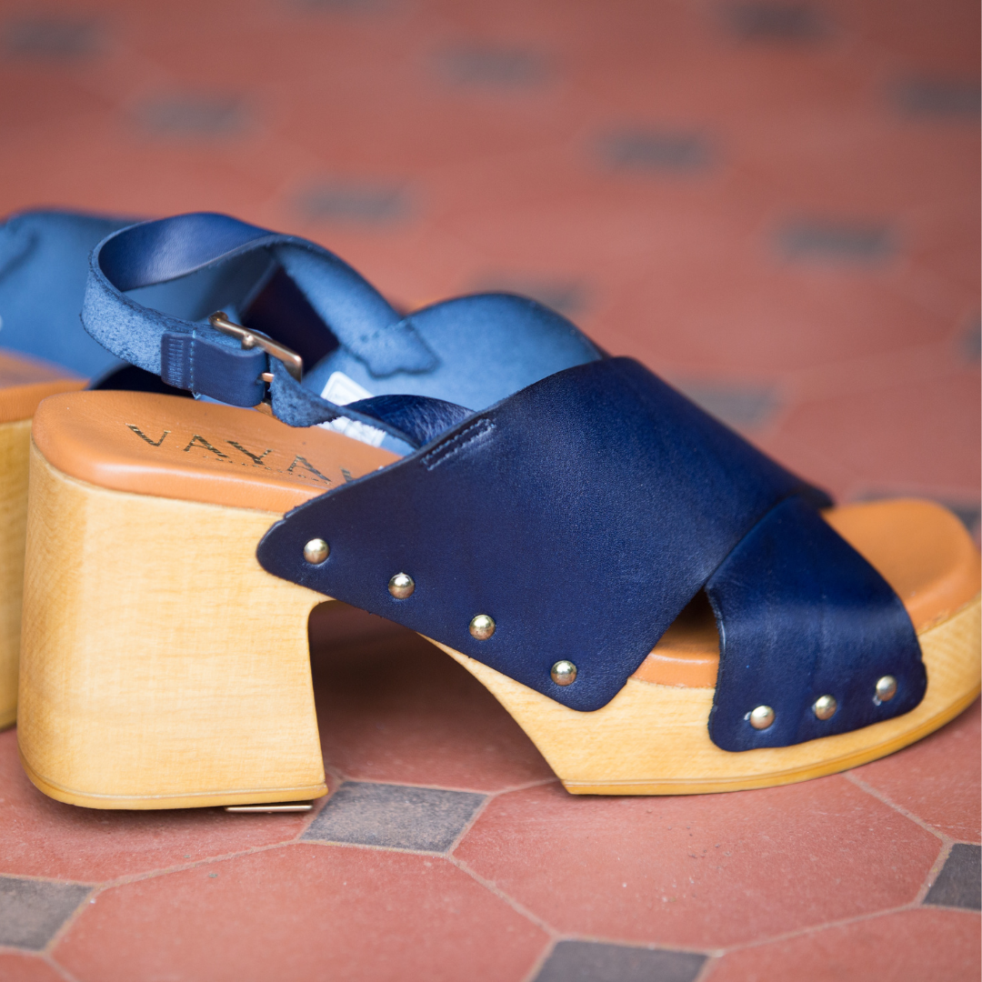 Phoebe Heel Clogs | Navy